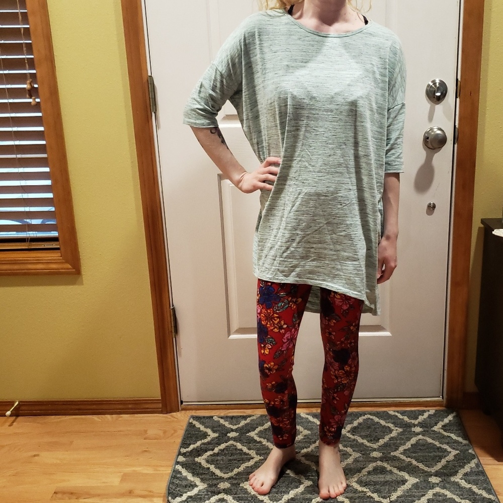LuLaRoe Small Irma Tunic